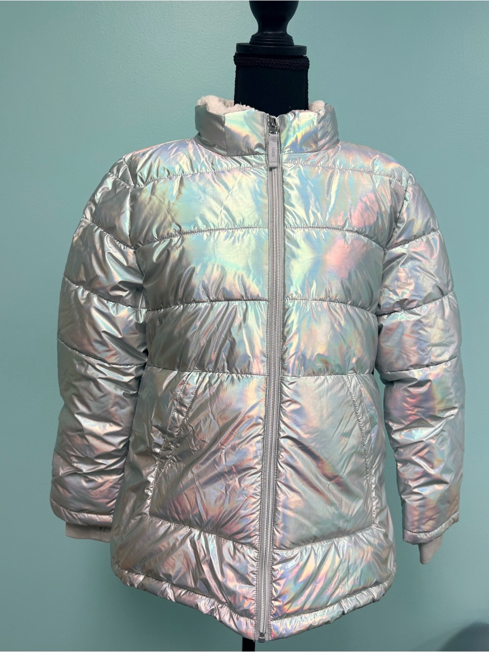Thereabouts Girls XL 18.5 Plus Iridescent Silver Puffer Jacket Hood NWT